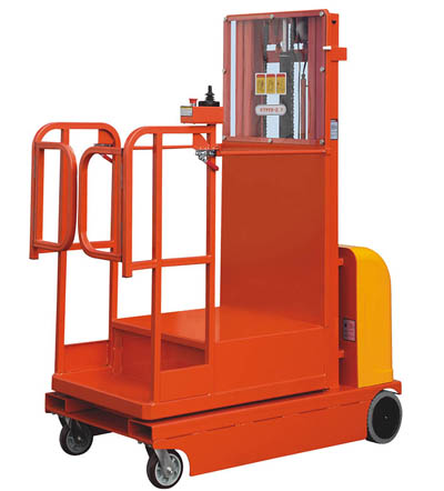 全電動行走高空取料機 全電動行走高空取料機